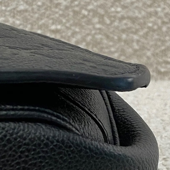 Authentic Pre-Owned Louis Vuitton Pochette Métis Black - Picture 11 of 16